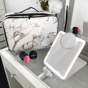 VC MAKEUP BAG KIT - Large Makeup Bag