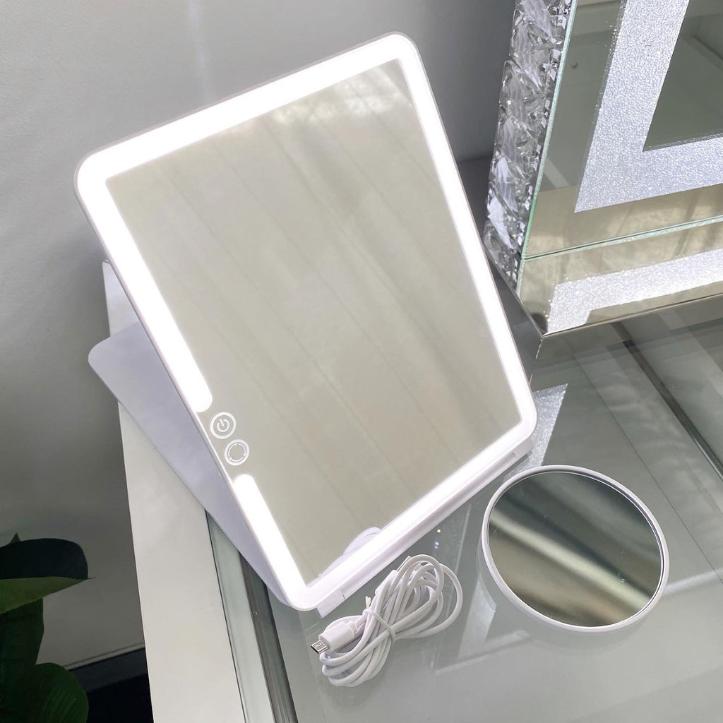 VC LED TRAVEL MIRROR Vanity Collections